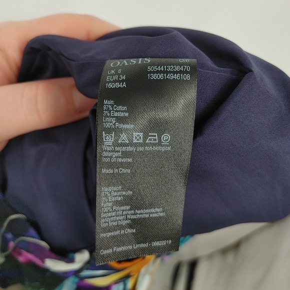 Oasis | printed A line skirt - Picture 6 of 6